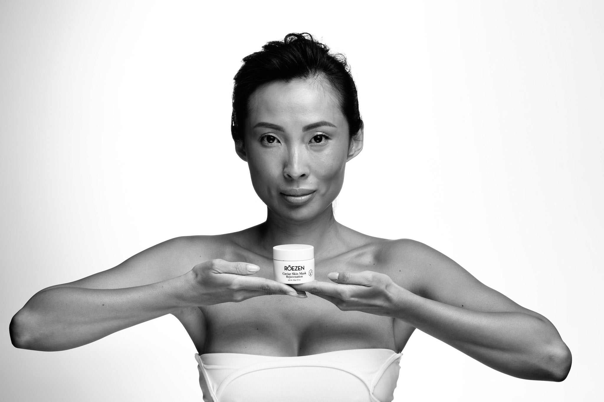 The Billionaire Roe Facial with Yelena Royzen | NEW YORK - Roezen Skincare